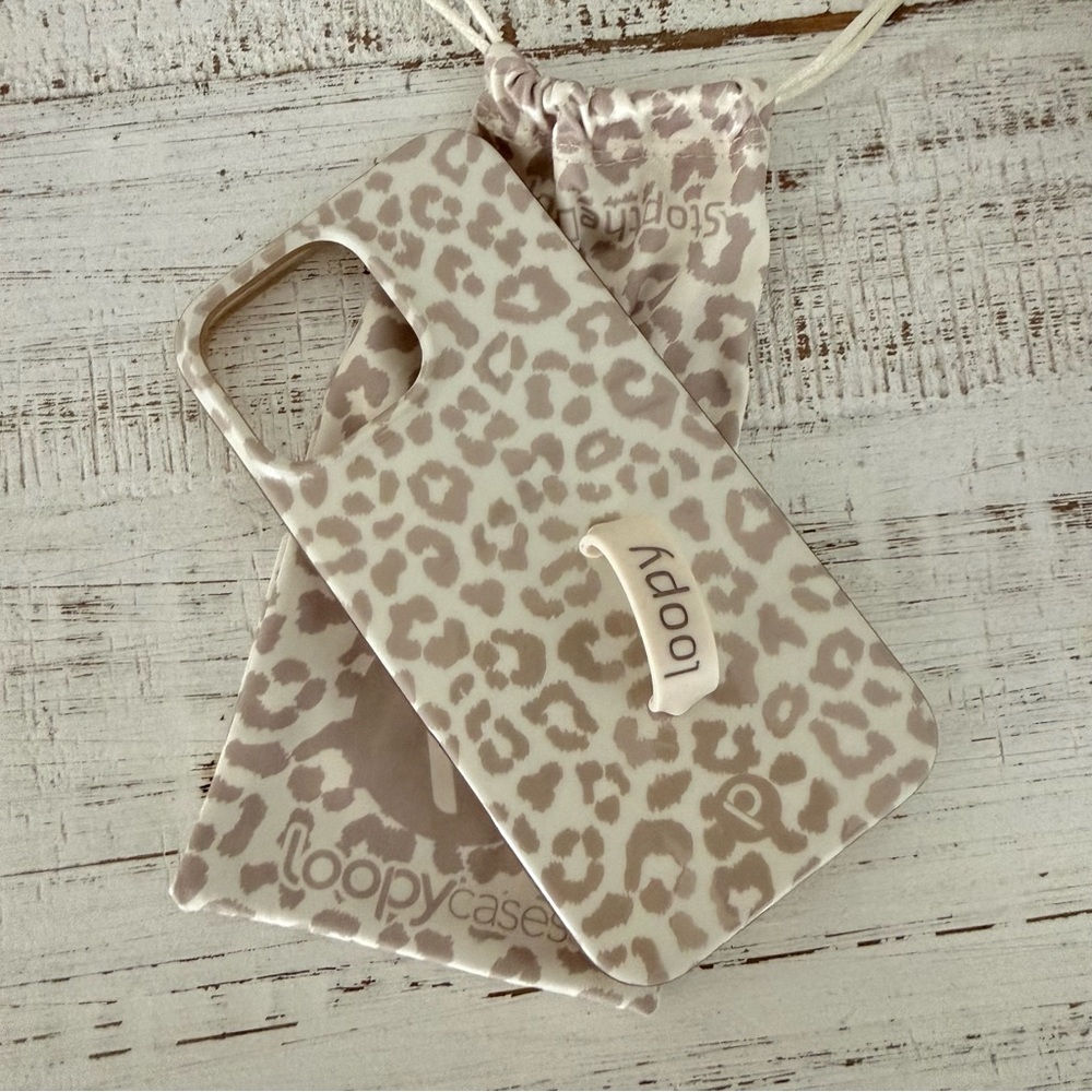 iPhone 16 pro max Walli case